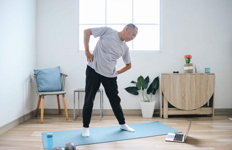 Sırt Fıtığı Olanlar Ne Yapmalı? Günlük Yaşam ve Tedavi Rehberdi